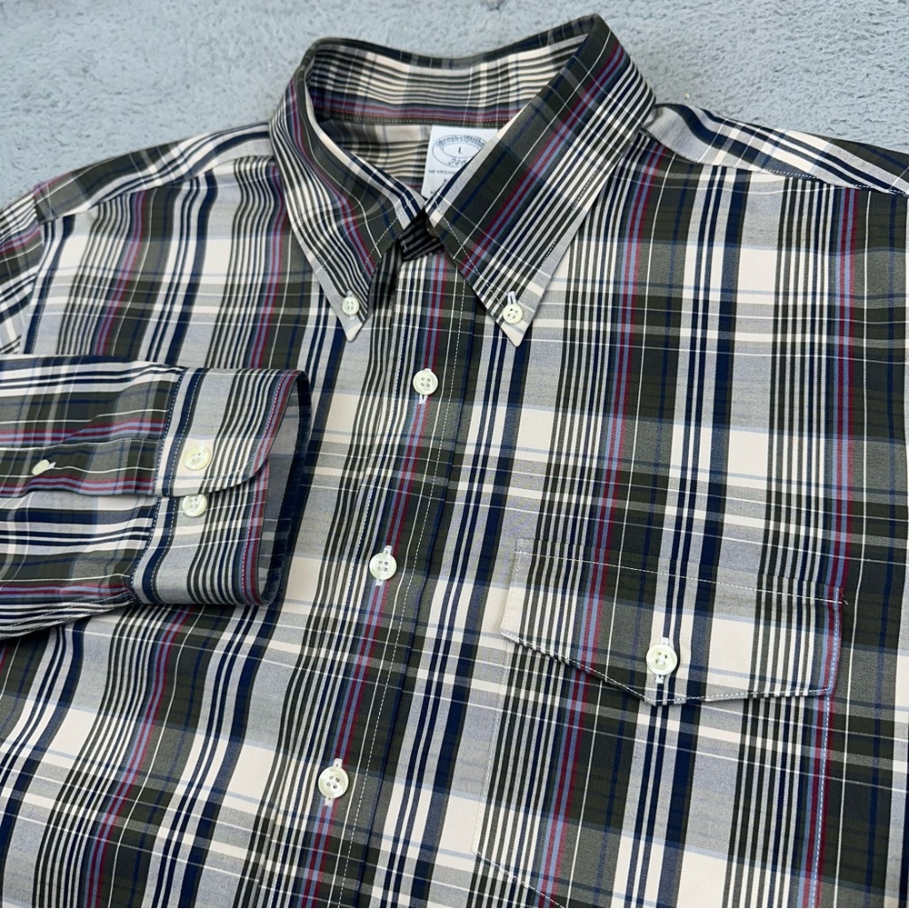 Brooks Brother 346 Shirt Mens Large Gray Plaid Button Up Slim Fit Office Wedding